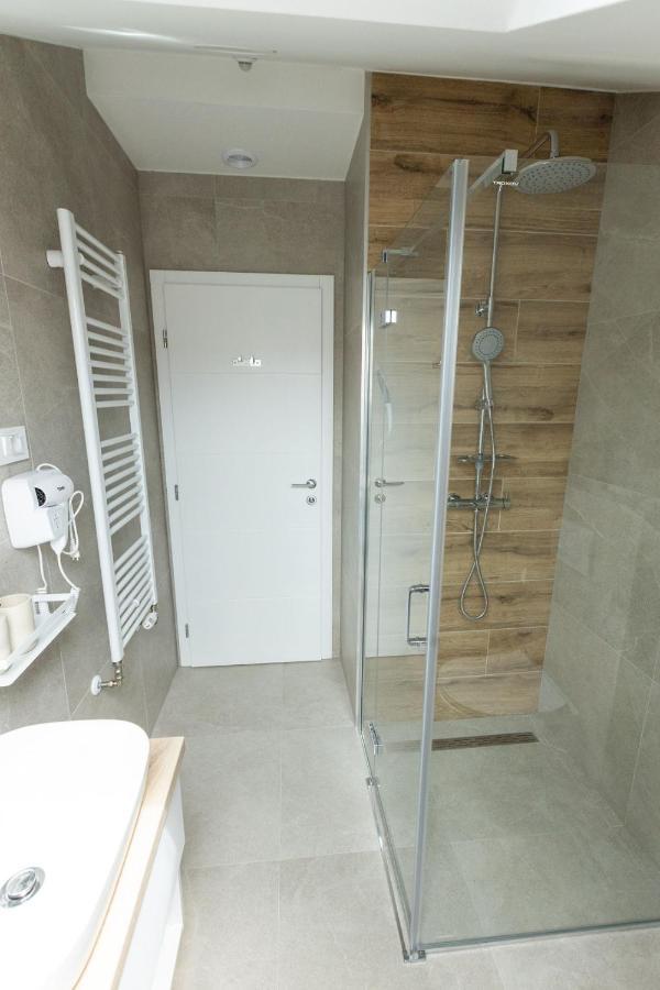Rooms & Apartment Perak Kutjevo Luaran gambar