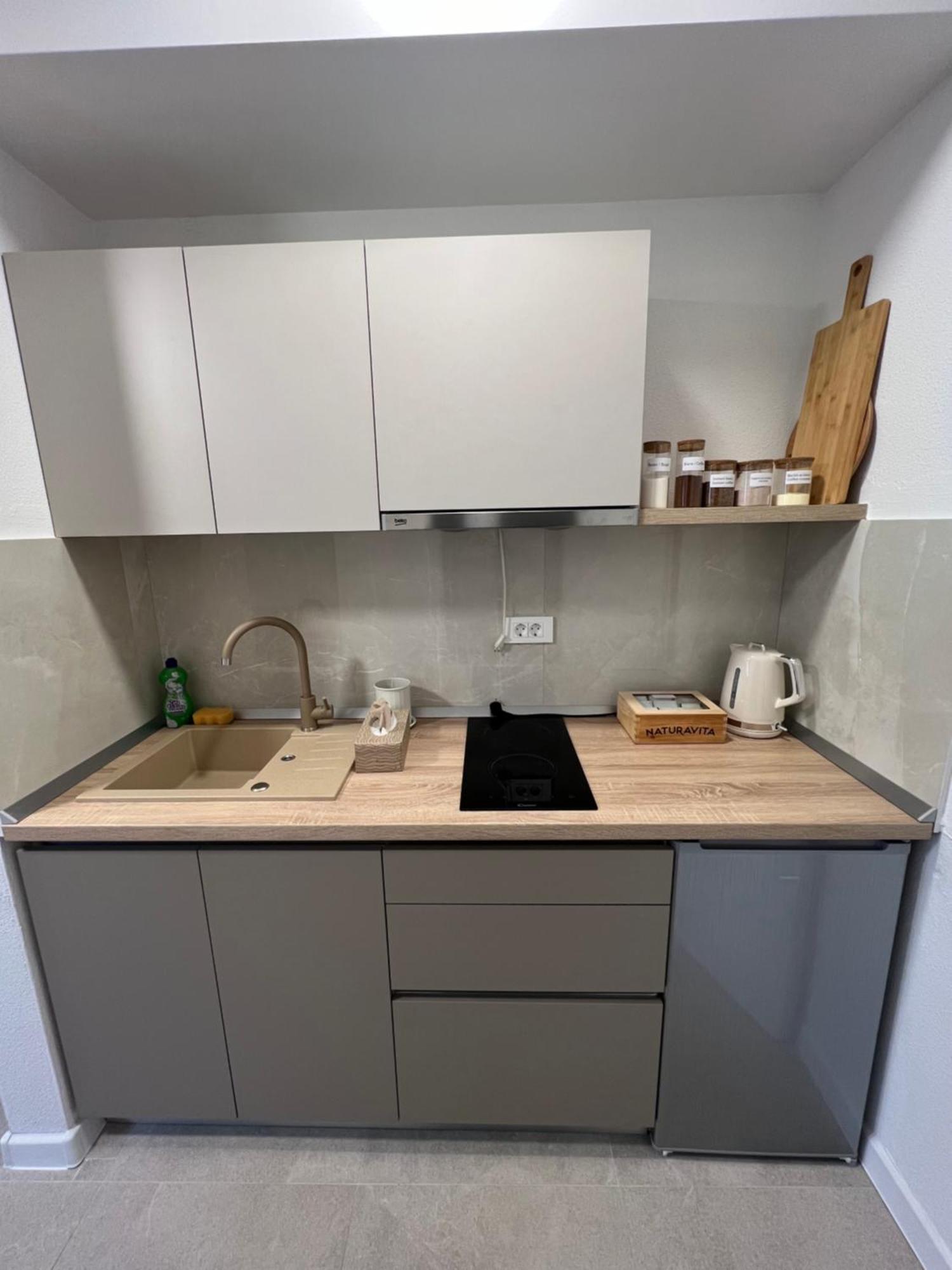 Rooms & Apartment Perak Kutjevo Luaran gambar