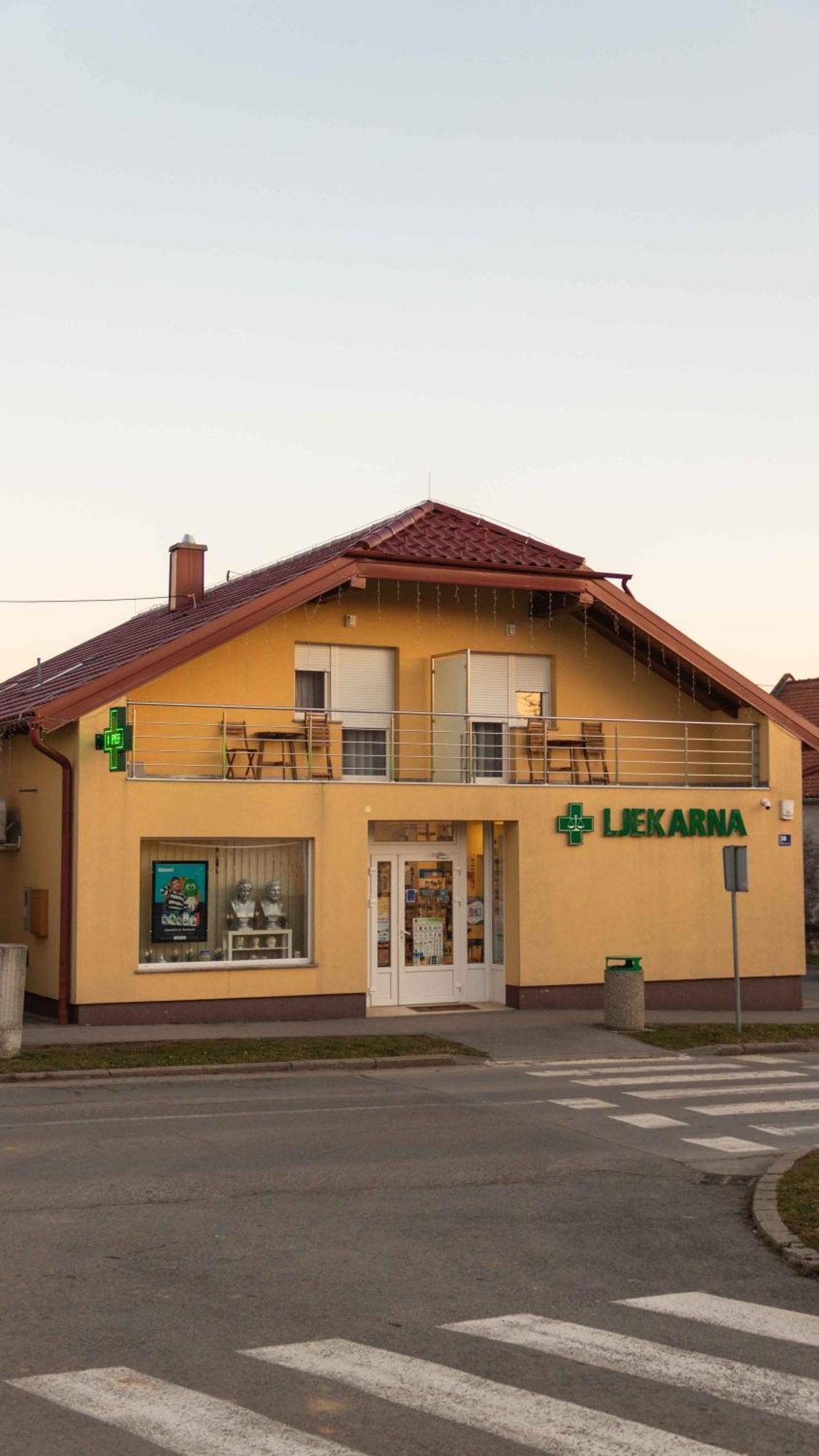 Rooms & Apartment Perak Kutjevo Luaran gambar